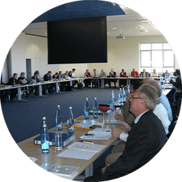 PFEIFFER & MAY - die Europäische SE