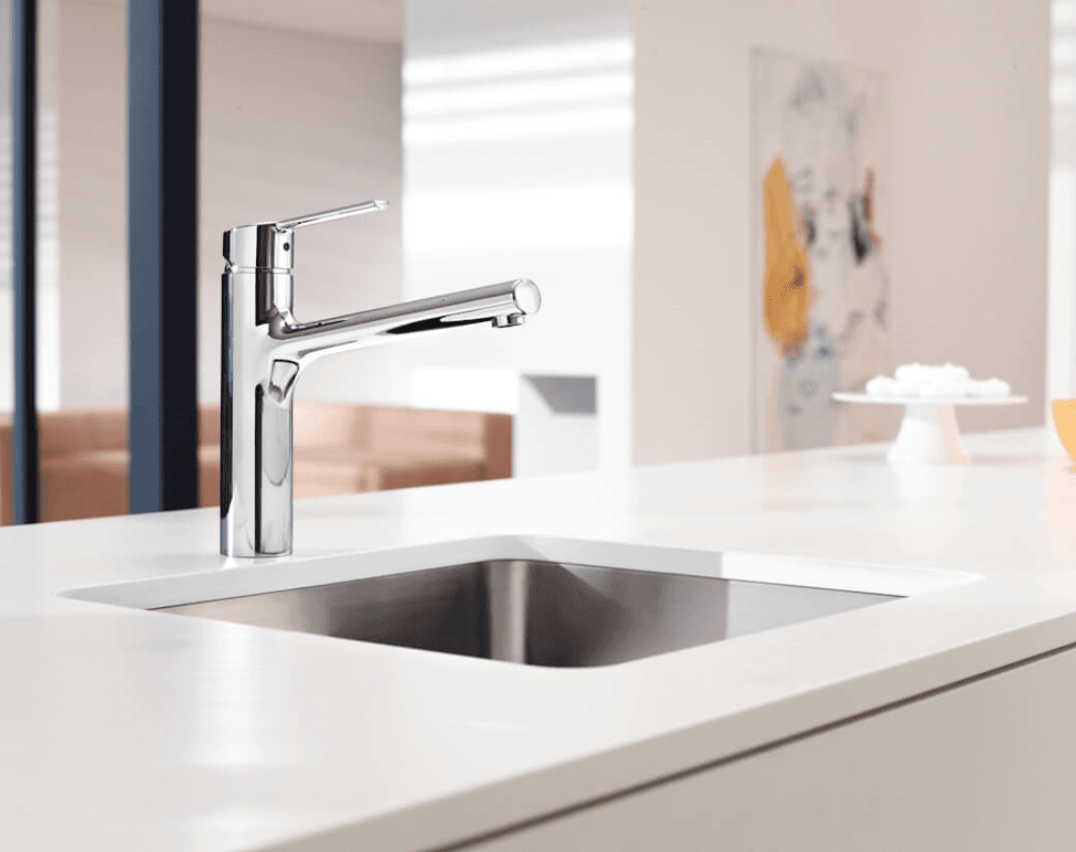 Elektronische Spülarmaturen für die Küche